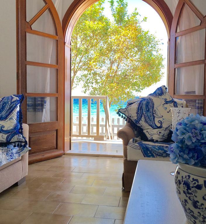 Byblos Mare-The Exclusive Beach Front Villa Skála Sotíros Zewnętrze zdjęcie